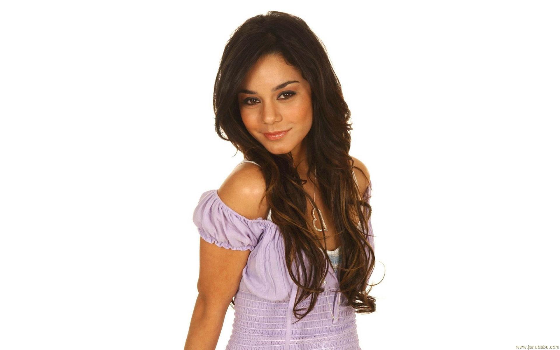 Vanessa Hudgens By Hubbak