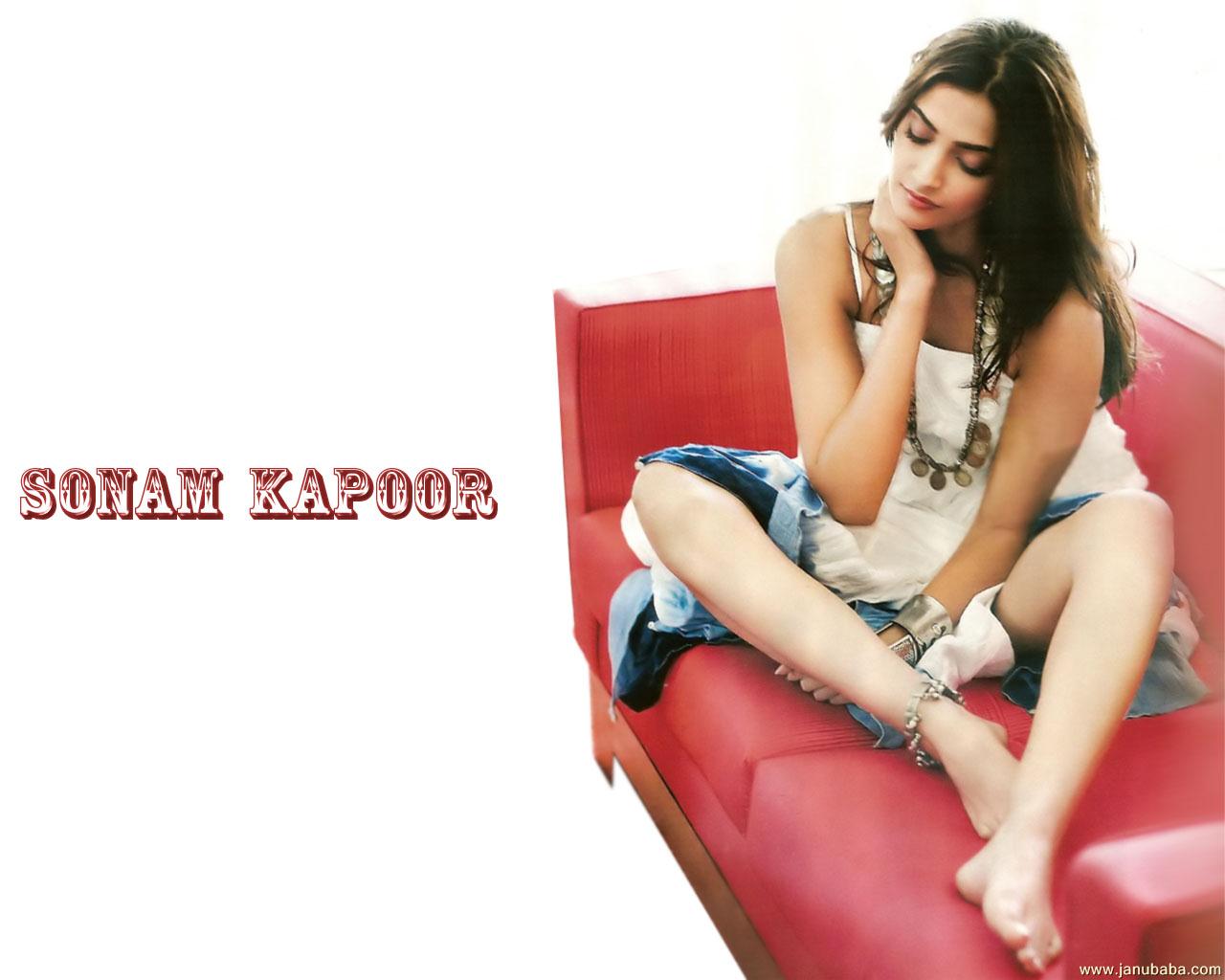Sonam Kapoor                    by coolman