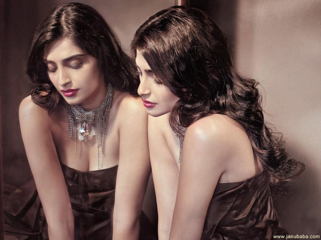 Sonam Kapoor                by coolman