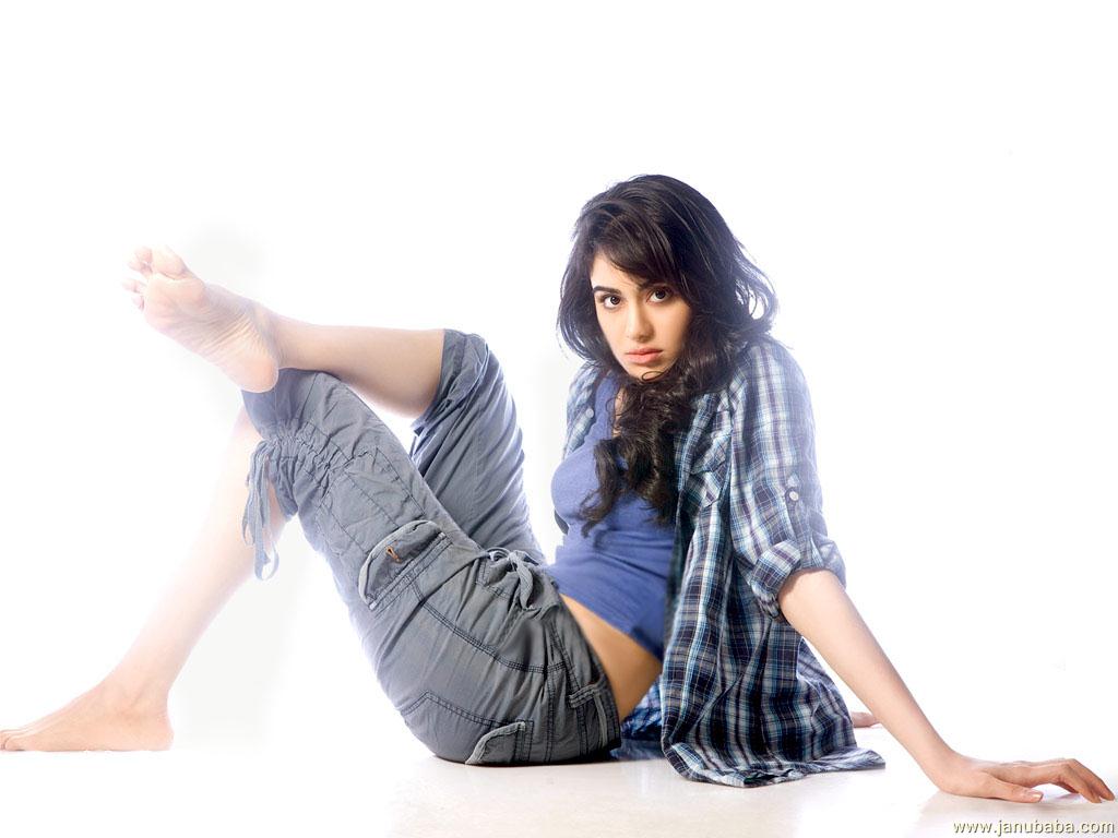 Adah Sharma                  by coolman