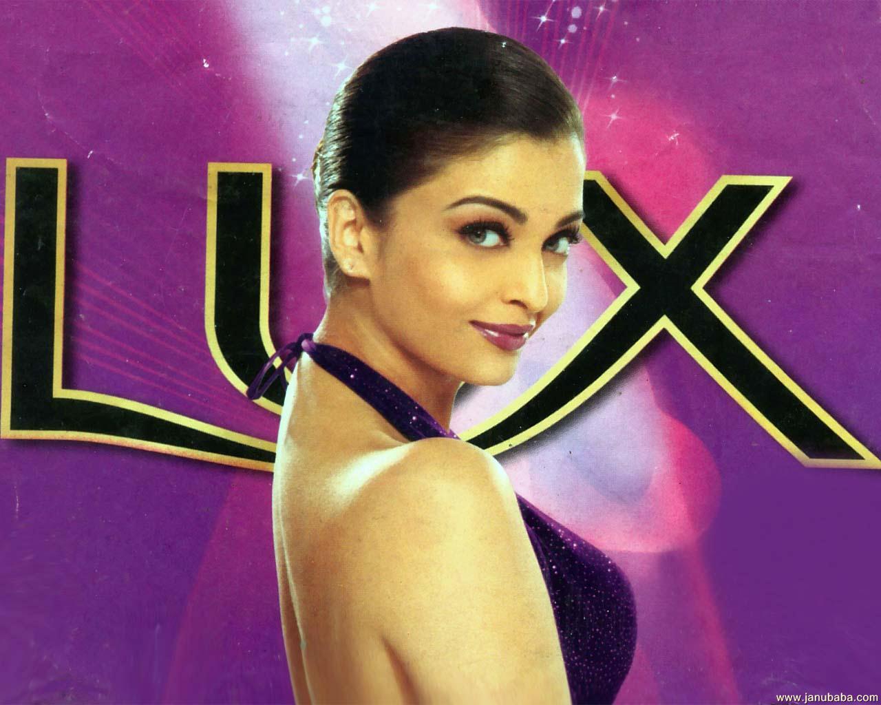 Aishwarya Rai               by coolman