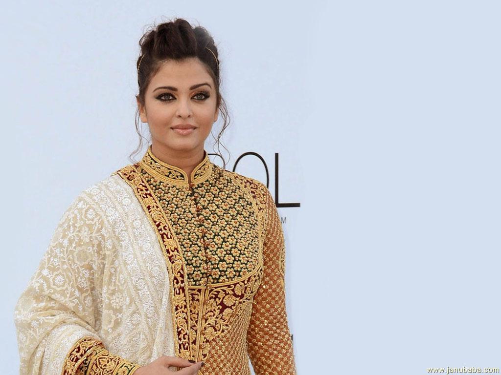 Aishwarya Rai               by coolman