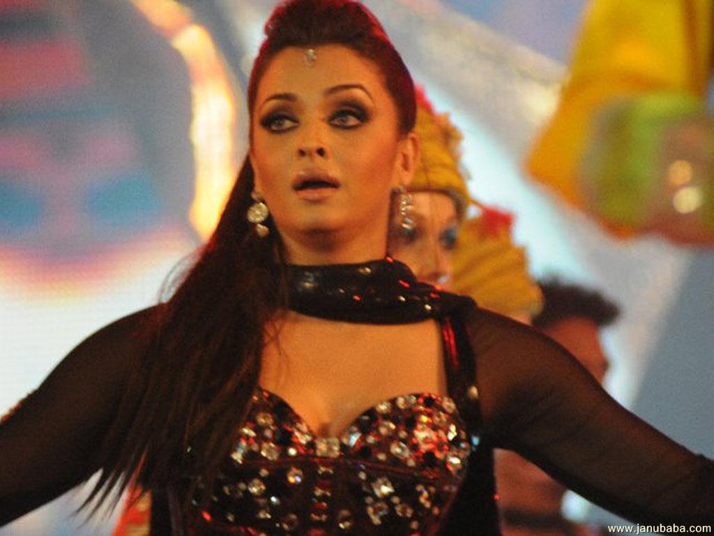 Aishwarya Rai               by coolman