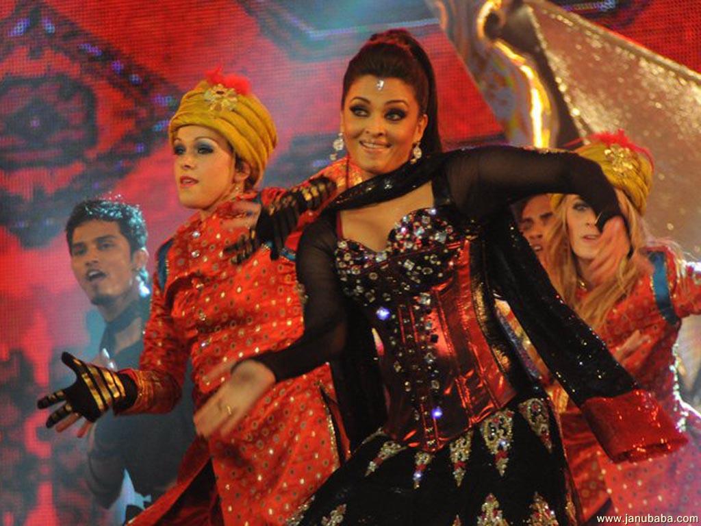 Aishwarya Rai               by coolman