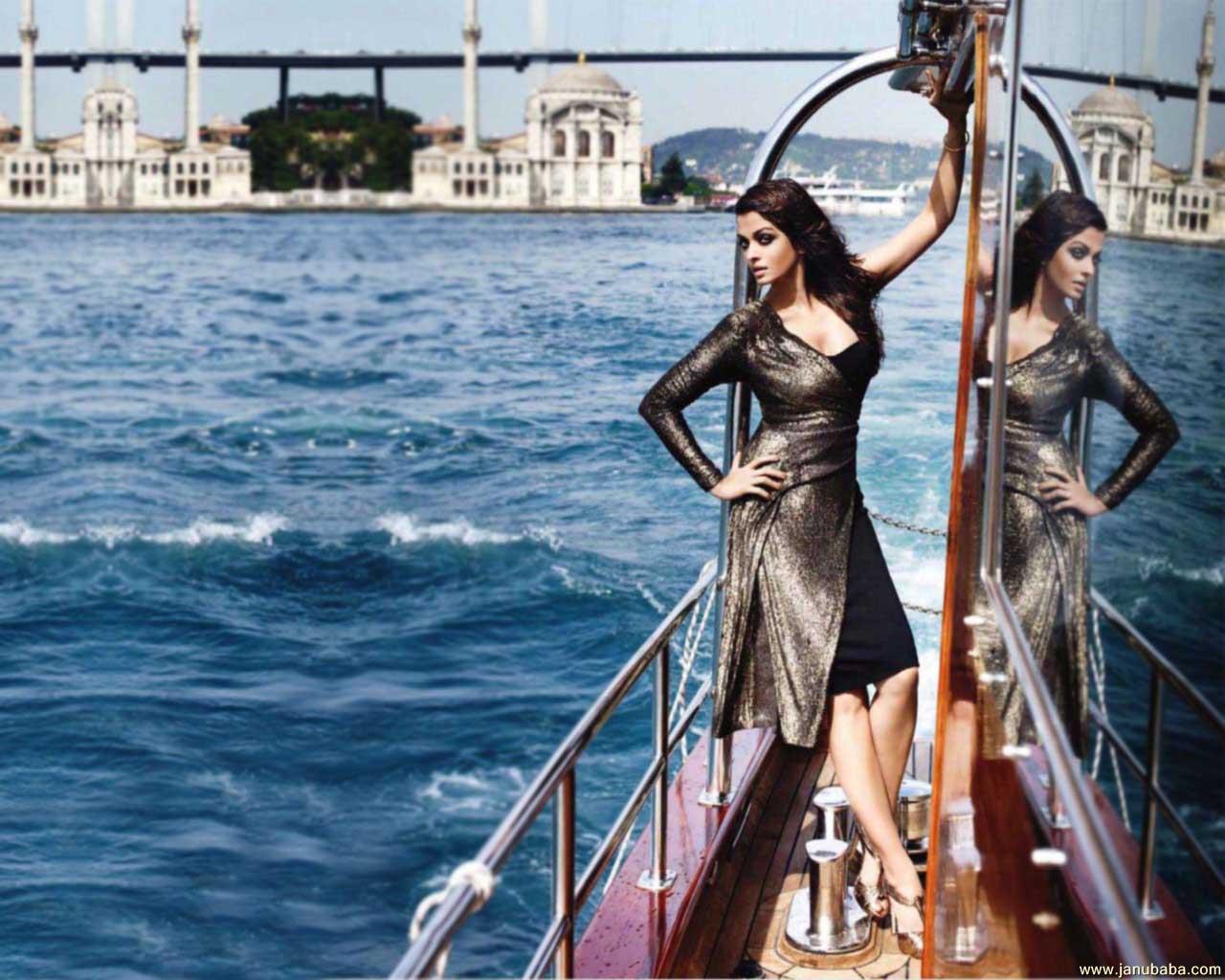 Aishwarya Rai               by coolman