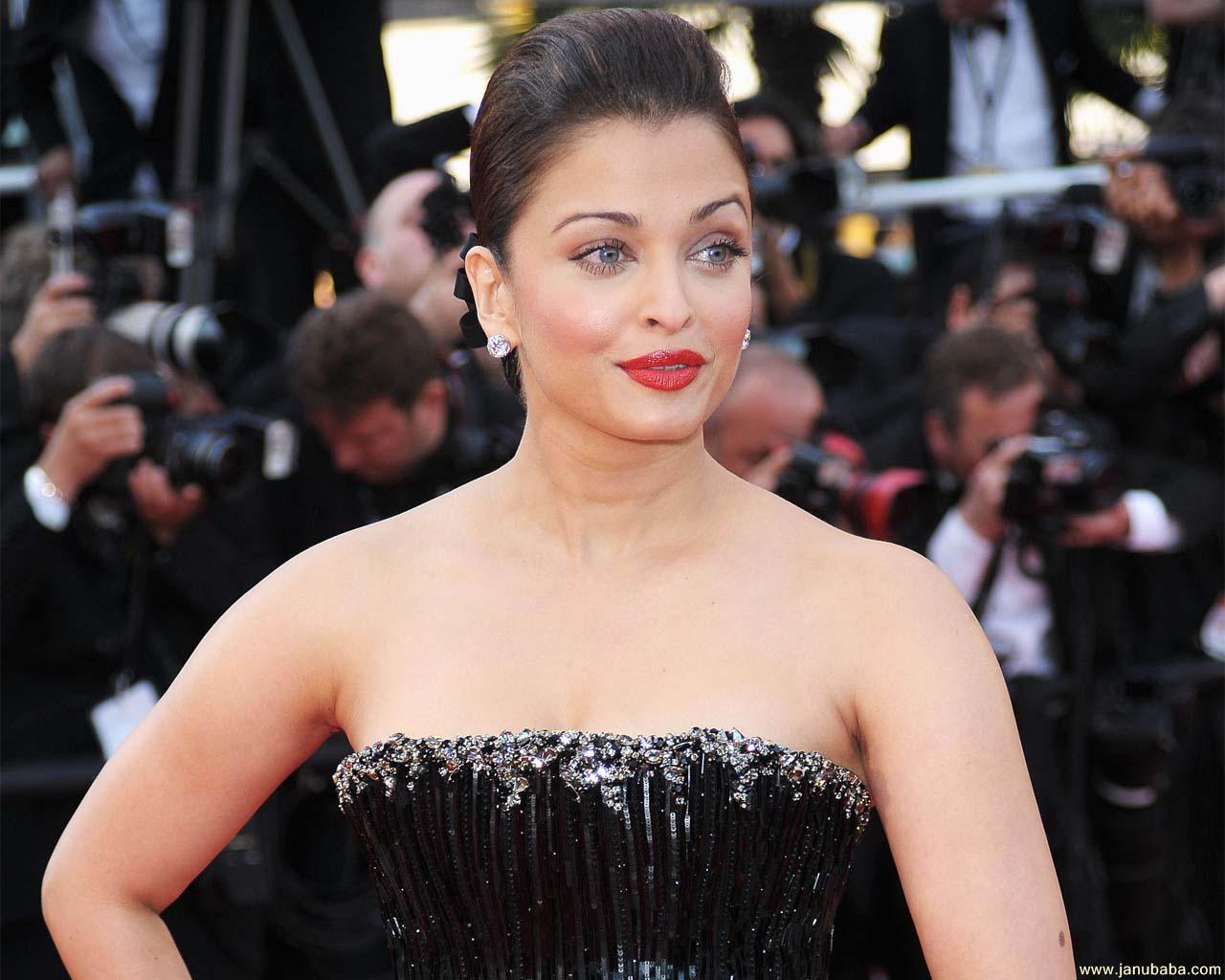 Aishwarya Rai                         by coolman