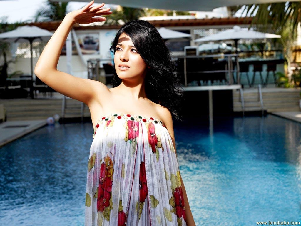 Amrita Rao              by coolman