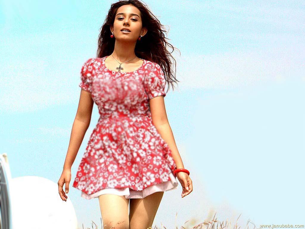 Amrita Rao              by coolman
