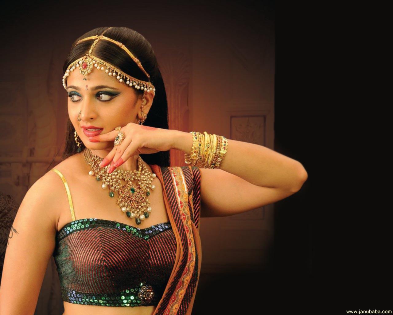 Anushka Shetty                      by coolman