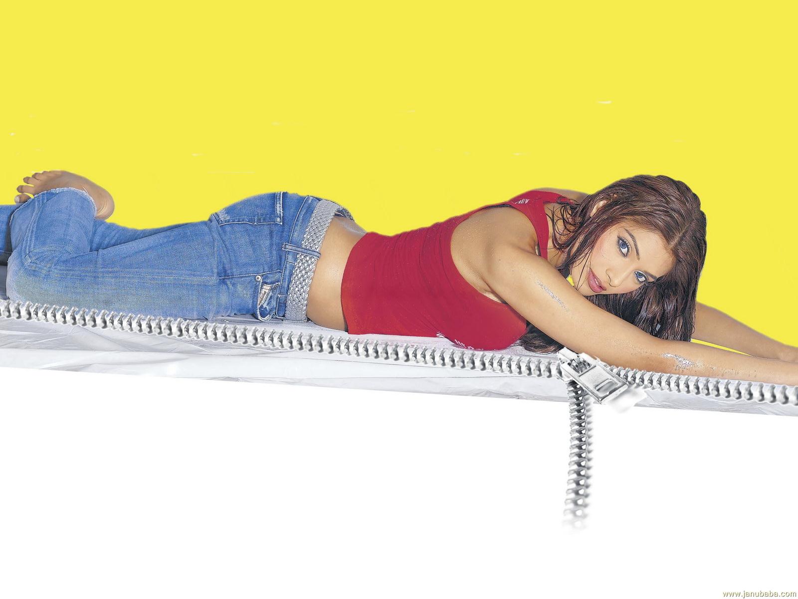 Bipasha Basu