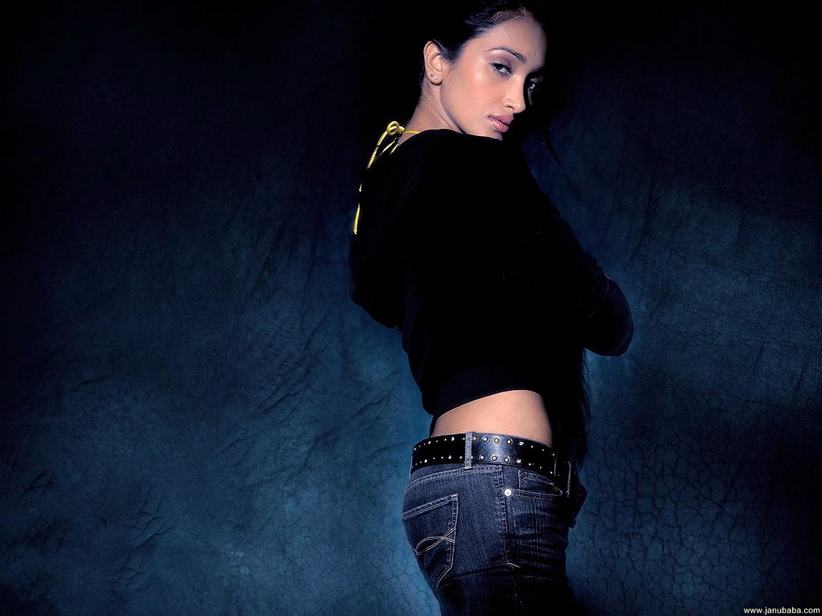  Jiah Khan 