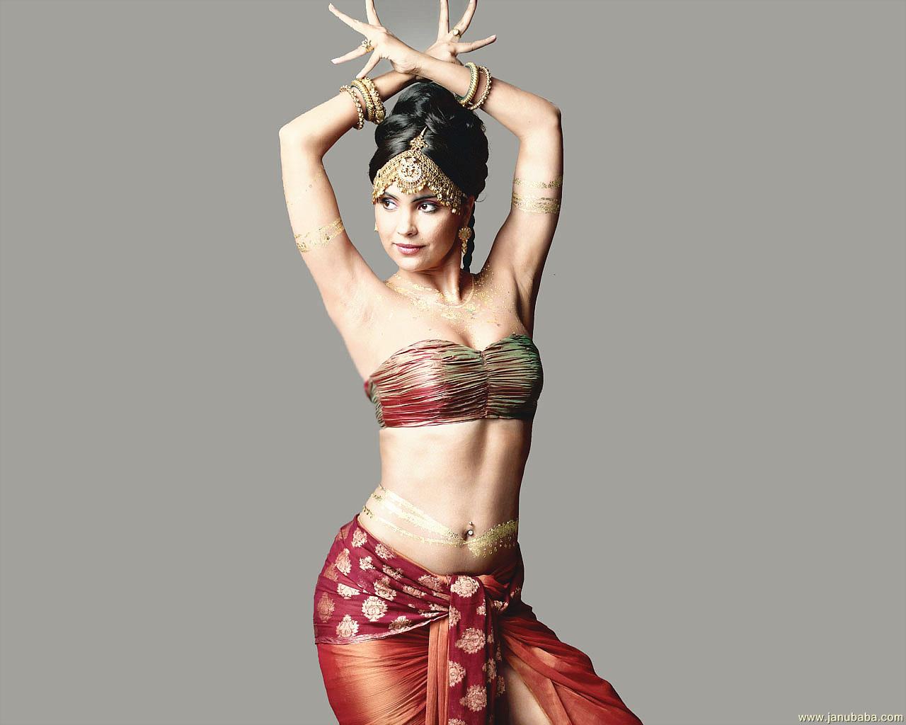 Lara Dutta              by coolman