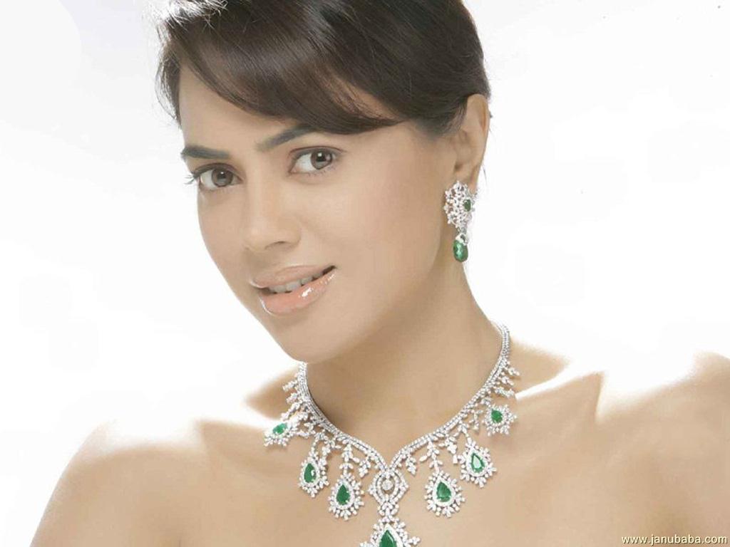 Sameera Reddy            by coolman