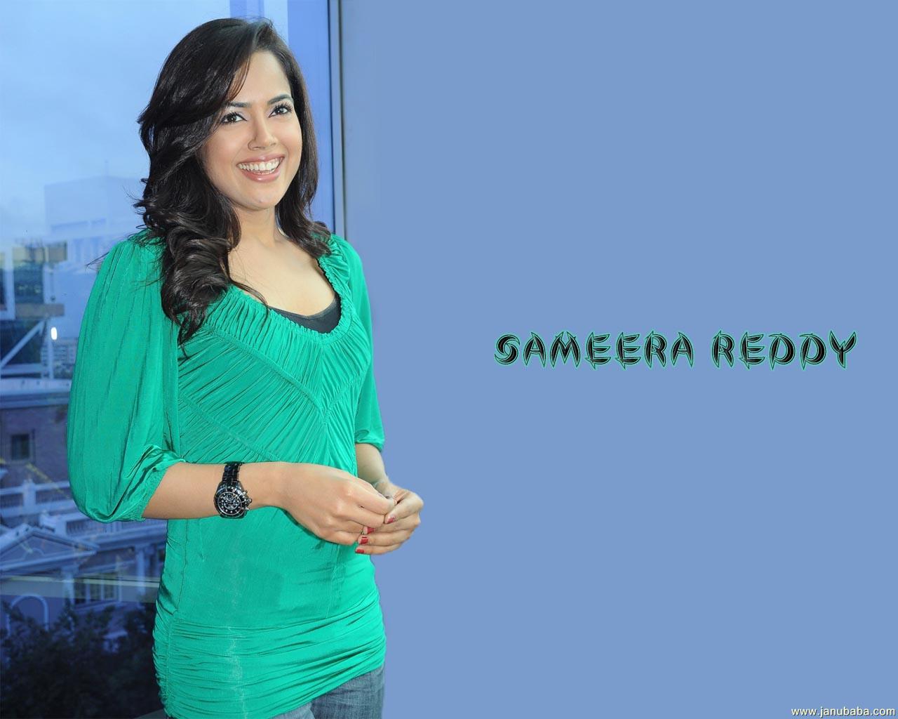 Sameera Reddy                     by coolman