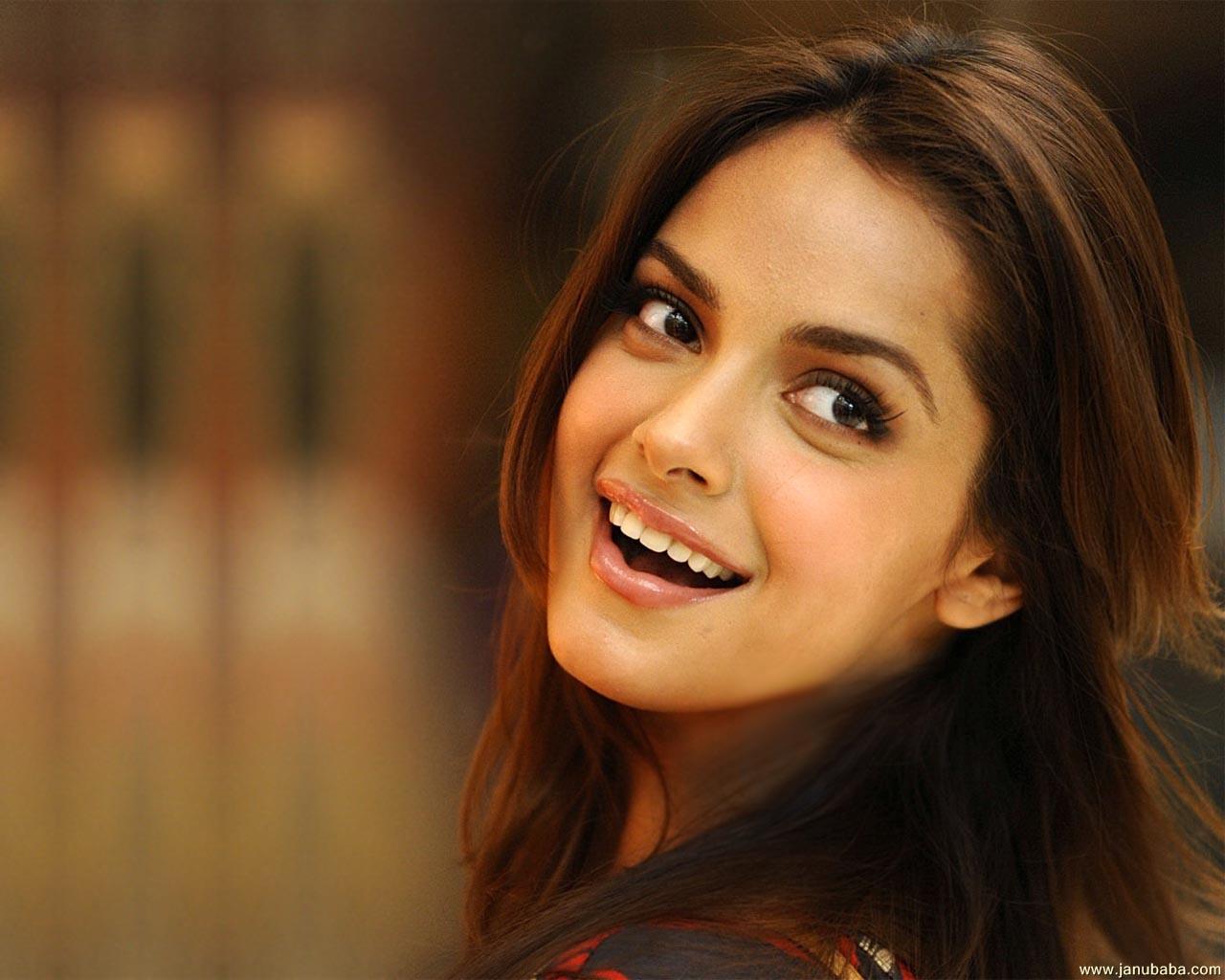 Shazahn Padamsee                        by coolman