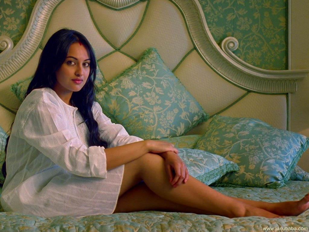 Sonakshi Sinha            by coolman