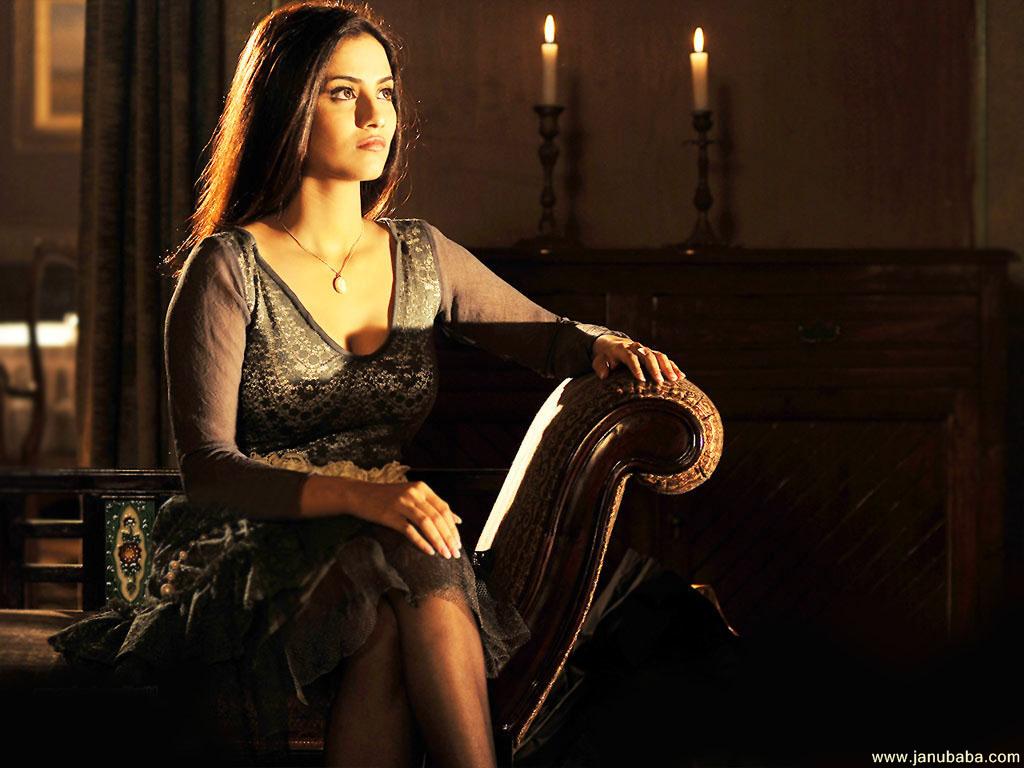 Tia Bajpai           by coolman
