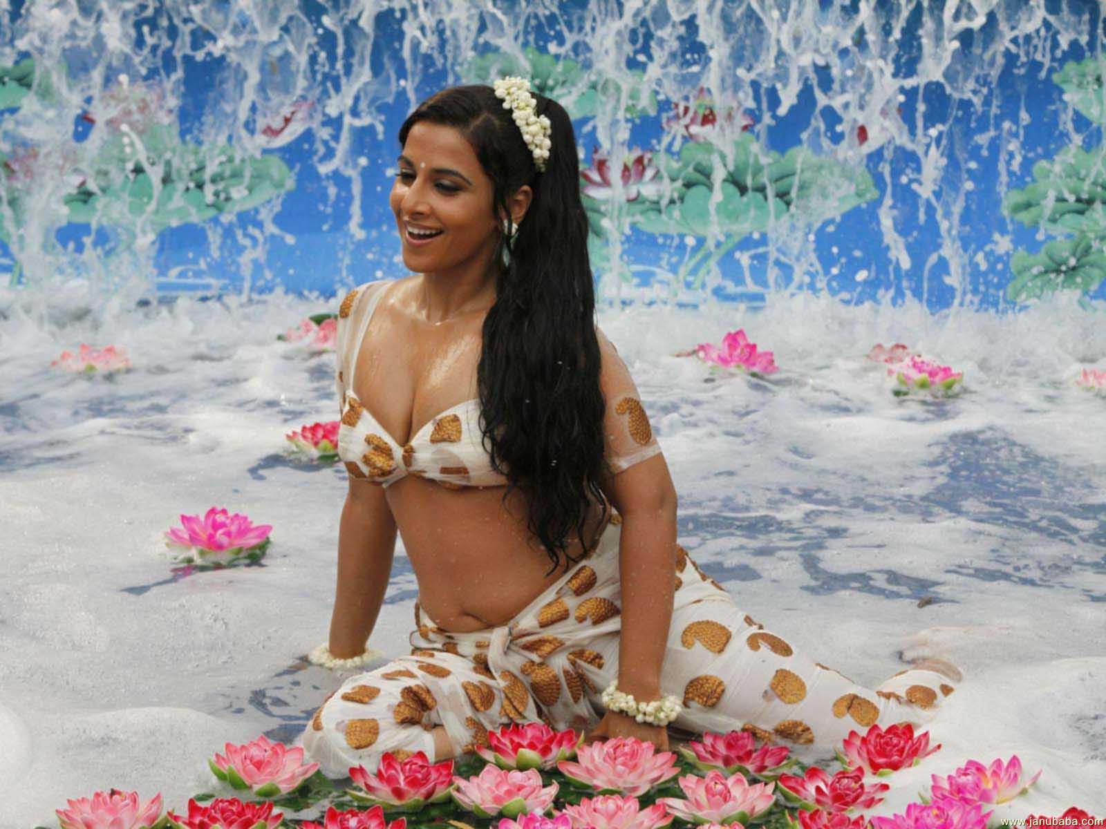 Vidya Balan             by coolman