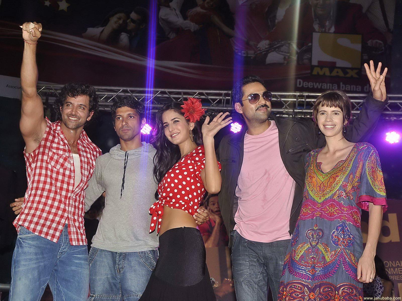 Zindagi Na Milegi Dobara team